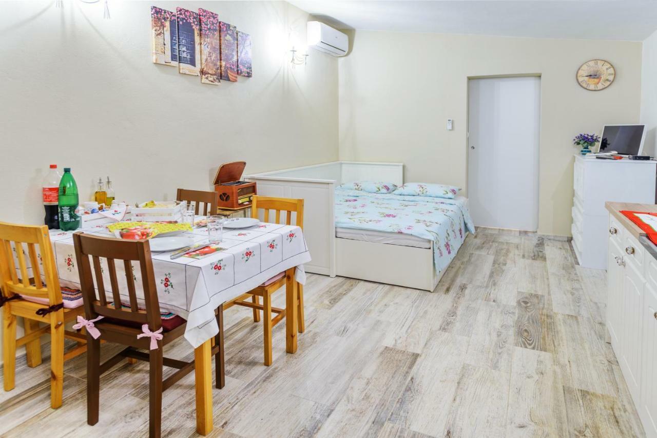 Apartment Old Cottage Задар Екстериор снимка