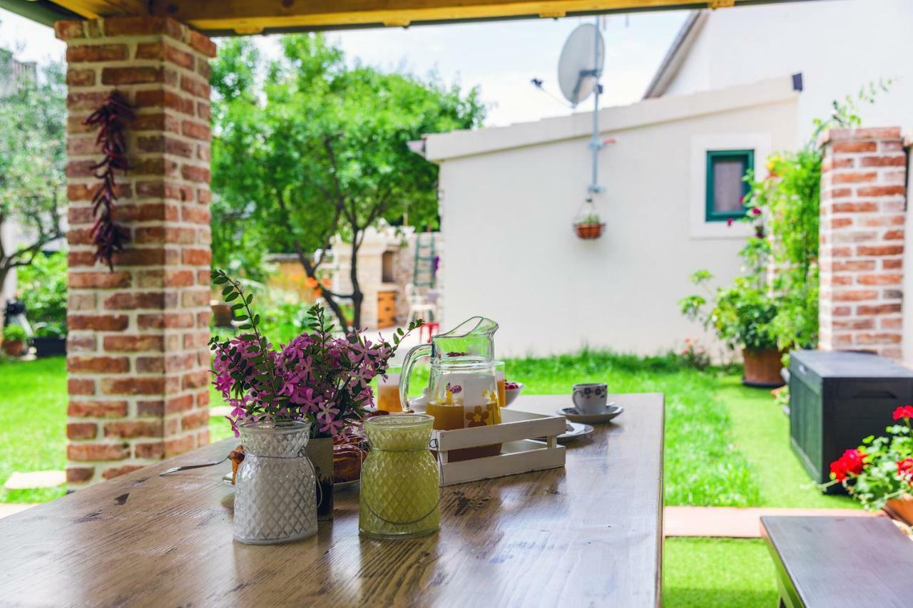 Apartment Old Cottage Задар Екстериор снимка